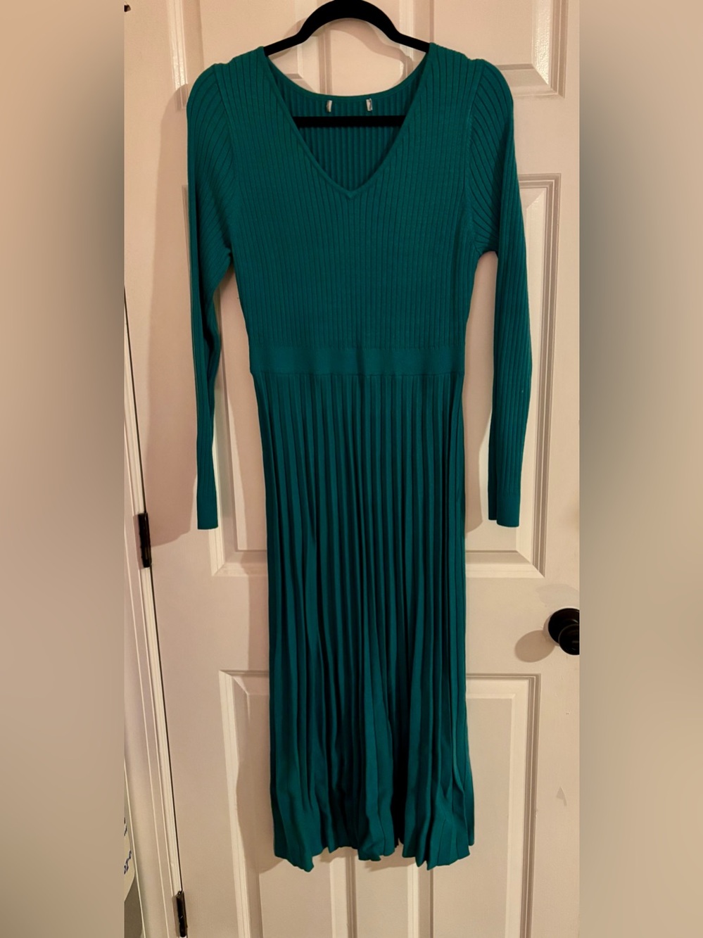 Teal Long Sleeve Pleated Knit Dress